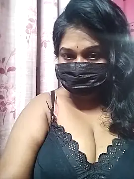 Snapshot of chaitara-reddy chatting on 09/28/25, 12:06 chaitara-reddy online show from 09/28/25, 12:06