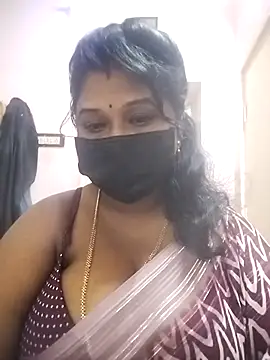 Snapshot of chaitara-reddy chatting on 10/23/25, 05:28 chaitara-reddy online show from 10/23/25, 05:28