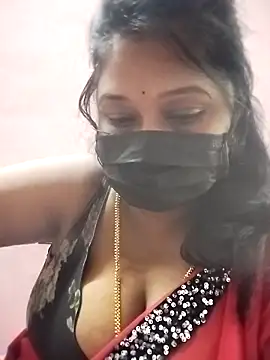 Snapshot of chaitara-reddy chatting on 10/14/25, 03:18 chaitara-reddy online show from 10/14/25, 03:18