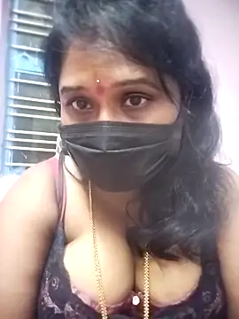 chaitara-reddy online show from 10/24/25, 06:07