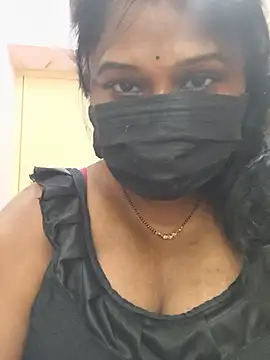 chaitara-reddy online show from 07/17/26, 08:33