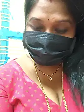 chaitara-reddy online show from 04/18/26, 08:38