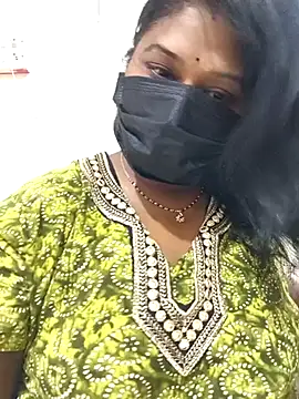 chaitara-reddy online show from 04/15/26, 01:55