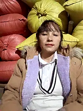 Mini3333 online show from 11/28/25, 01:11