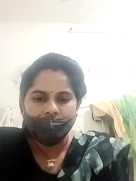 JULEE-740 online show from 11/01/25, 09:47