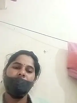 JULEE-740 online show from 11/14/25, 03:15