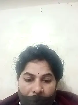 JULEE-740 online show from 12/16/25, 11:42