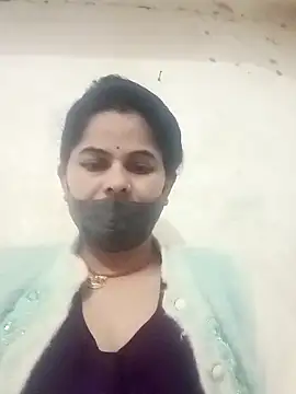 JULEE-740 online show from 11/29/25, 02:34