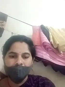 JULEE-740 online show from 11/11/25, 05:52