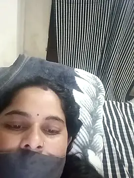 JULEE-740 online show from 10/25/25, 12:28