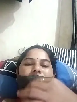 JULEE-740 online show from 10/26/25, 12:33