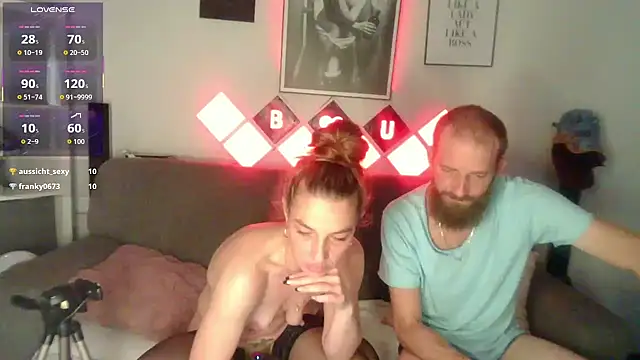 XBellaXundXUweX online show from 11/05/25, 10:46