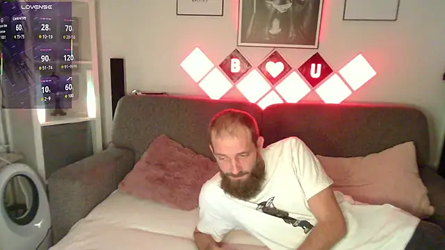 XBellaXundXUweX online show from 11/04/25, 08:12