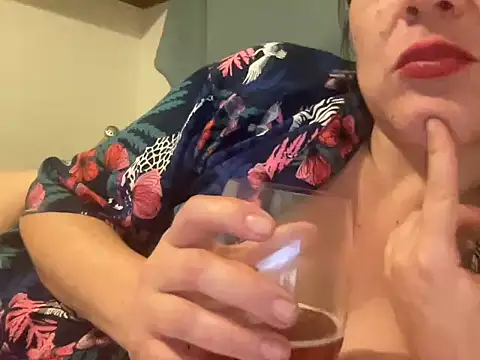 spookyspooky2 online show from 09/24/25, 04:52