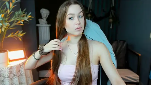 ArielSykes online show from 10/30/25, 05:10