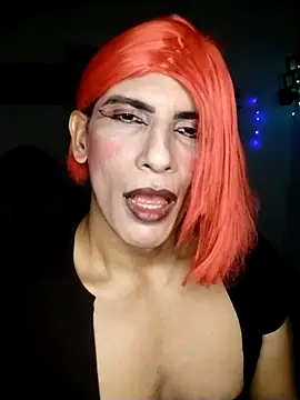 Snapshot of GerGina6 chatting on 11/08/25, 06:39 GerGina6 online show from 11/08/25, 06:39