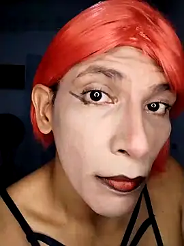 Snapshot of GerGina6 chatting on 11/06/25, 07:45 GerGina6 online show from 11/06/25, 07:45