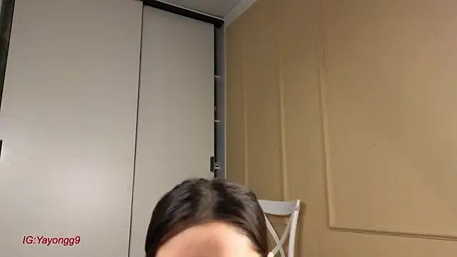 yayongg online show from 10/05/25, 01:24