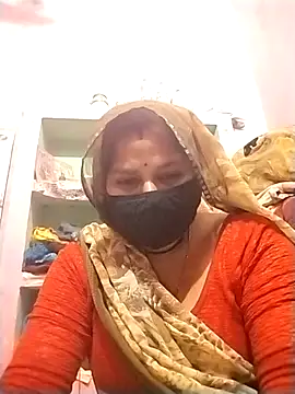 Snapshot of Rajnee33A chatting on 04/12/26, 04:54 Rajnee33A online show from 04/12/26, 04:54