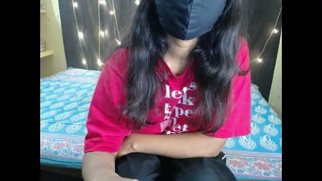 Vanya 7 online show from 11/12/25, 05:44