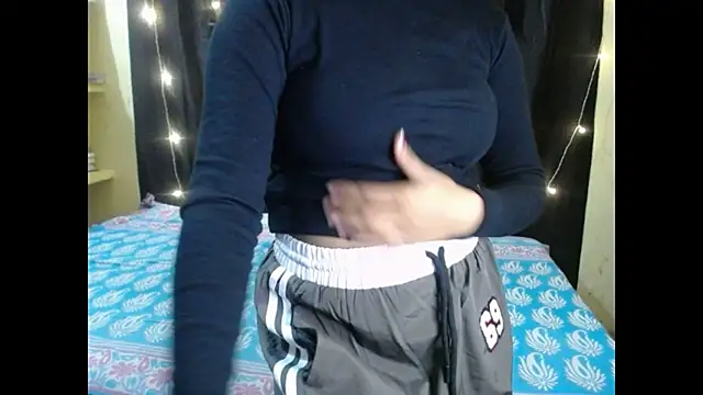 Vanya 7 online show from 11/19/25, 07:41