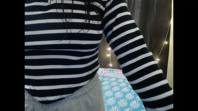 Vanya 7 online show from 11/15/25, 06:28