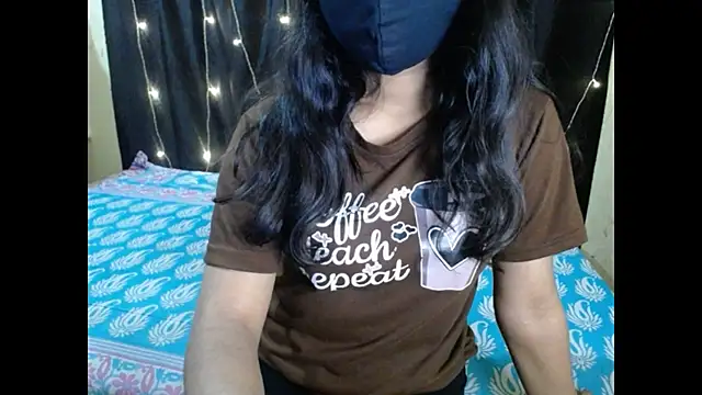 Vanya 7 online show from 11/27/25, 10:54