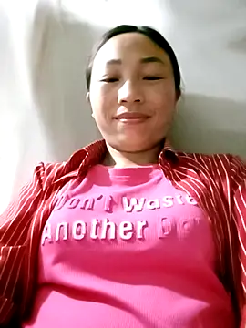 lucybaby00 online show from 03/17/26, 10:46