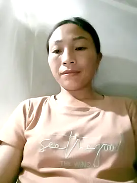 lucybaby00 online show from 05/07/26, 02:09