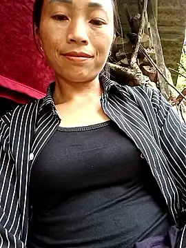 lucybaby00 online show from 05/04/26, 10:40