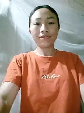 lucybaby00 online show from 05/21/26, 10:29