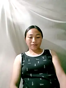 lucybaby00 online show from 04/03/26, 01:28