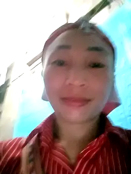 lucybaby00 online show from 10/22/25, 08:58