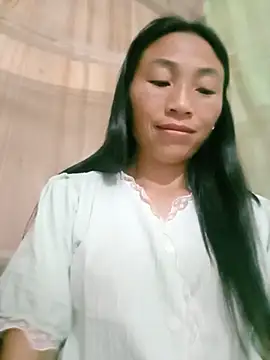 lucybaby00 online show from 05/12/26, 10:49