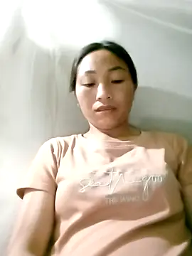 lucybaby00 online show from 05/06/26, 11:09