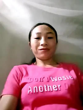 lucybaby00 online show from 11/12/25, 06:56