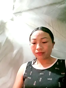 lucybaby00 online show from 12/16/25, 07:18