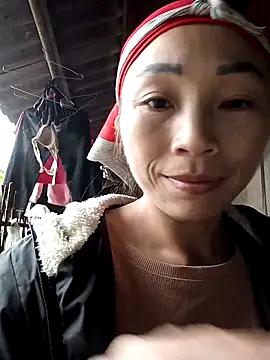 lucybaby00 online show from 11/12/25, 04:16