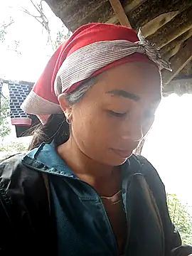 lucybaby00 online show from 12/20/25, 09:01