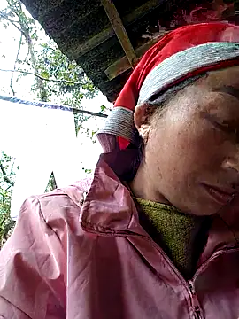 lucybaby00 online show from 11/20/25, 05:52