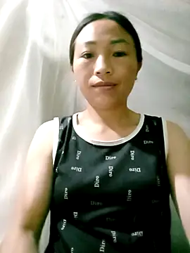 lucybaby00 online show from 04/11/26, 10:02