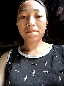 lucybaby00 online show from 04/10/26, 05:25