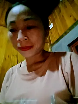 lucybaby00 online show from 09/19/25, 01:04