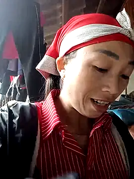 lucybaby00 online show from 10/25/25, 03:06