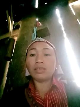 lucybaby00 online show from 12/16/25, 04:06