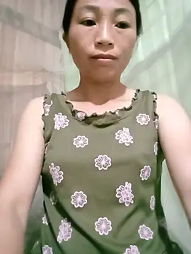 lucybaby00 online show from 06/23/26, 10:19