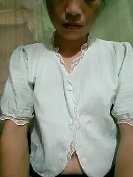 lucybaby00 online show from 07/06/26, 10:23