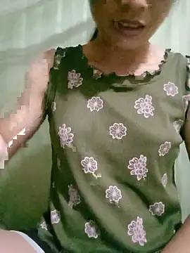 lucybaby00 online show from 07/04/26, 10:25