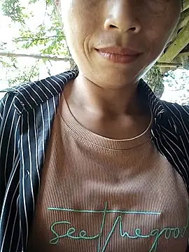 lucybaby00 online show from 07/04/26, 03:57