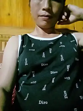 lucybaby00 online show from 07/01/26, 10:59